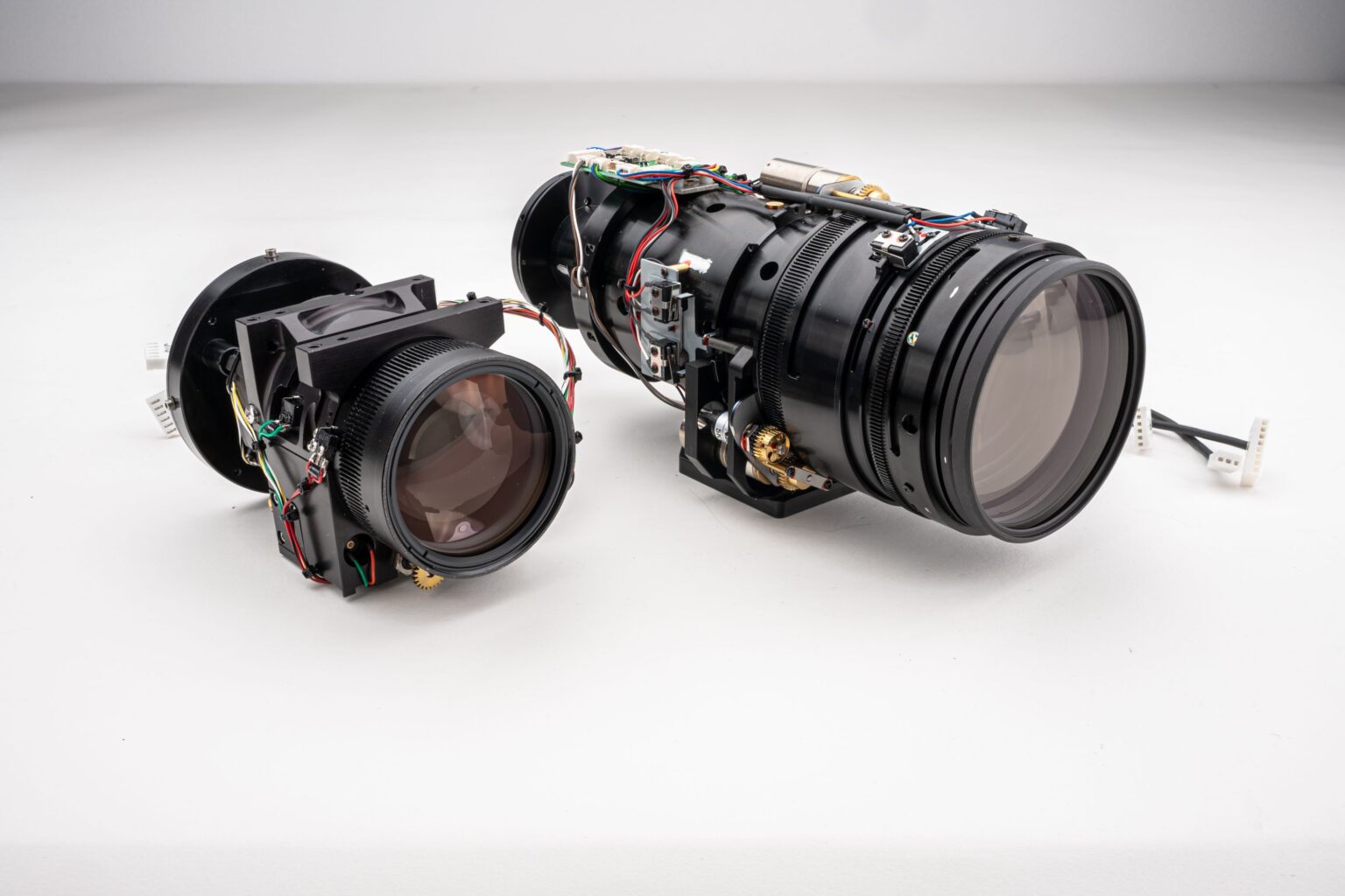Motorized Zoom Lenses Salvo Technologies Inc.